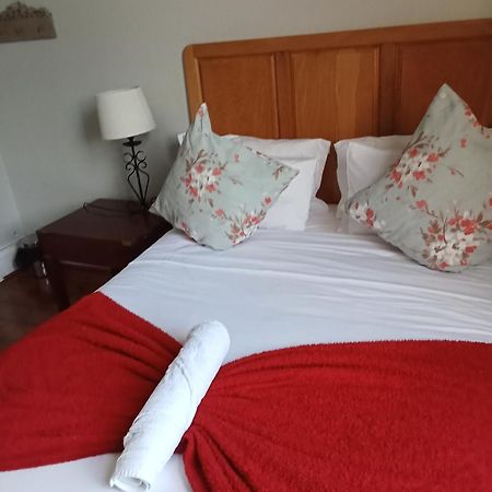 Kardinal Guesthouse Port Elizabeth Extérieur photo