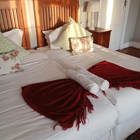 Kardinal Guesthouse Port Elizabeth Extérieur photo