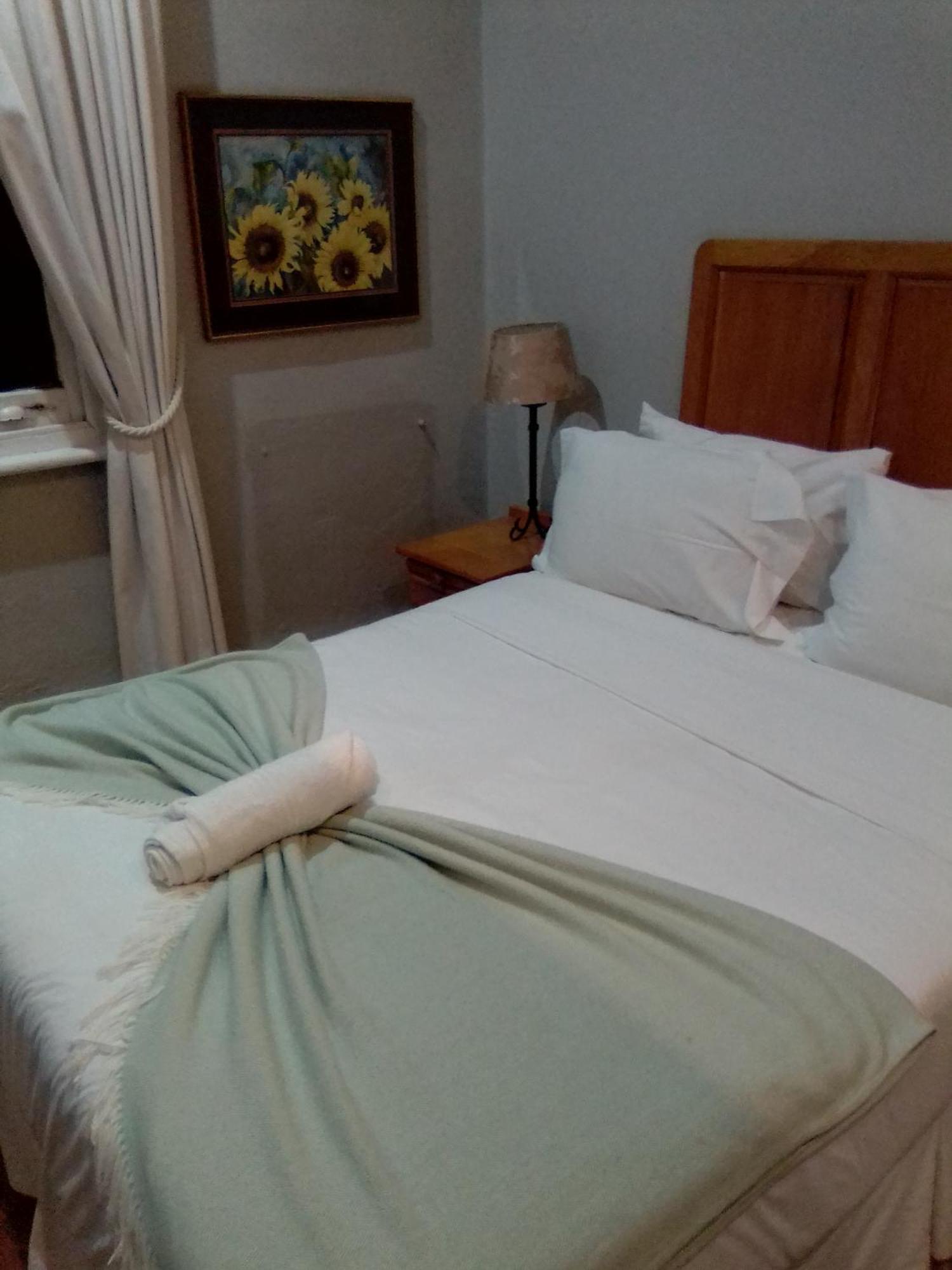 Kardinal Guesthouse Port Elizabeth Extérieur photo